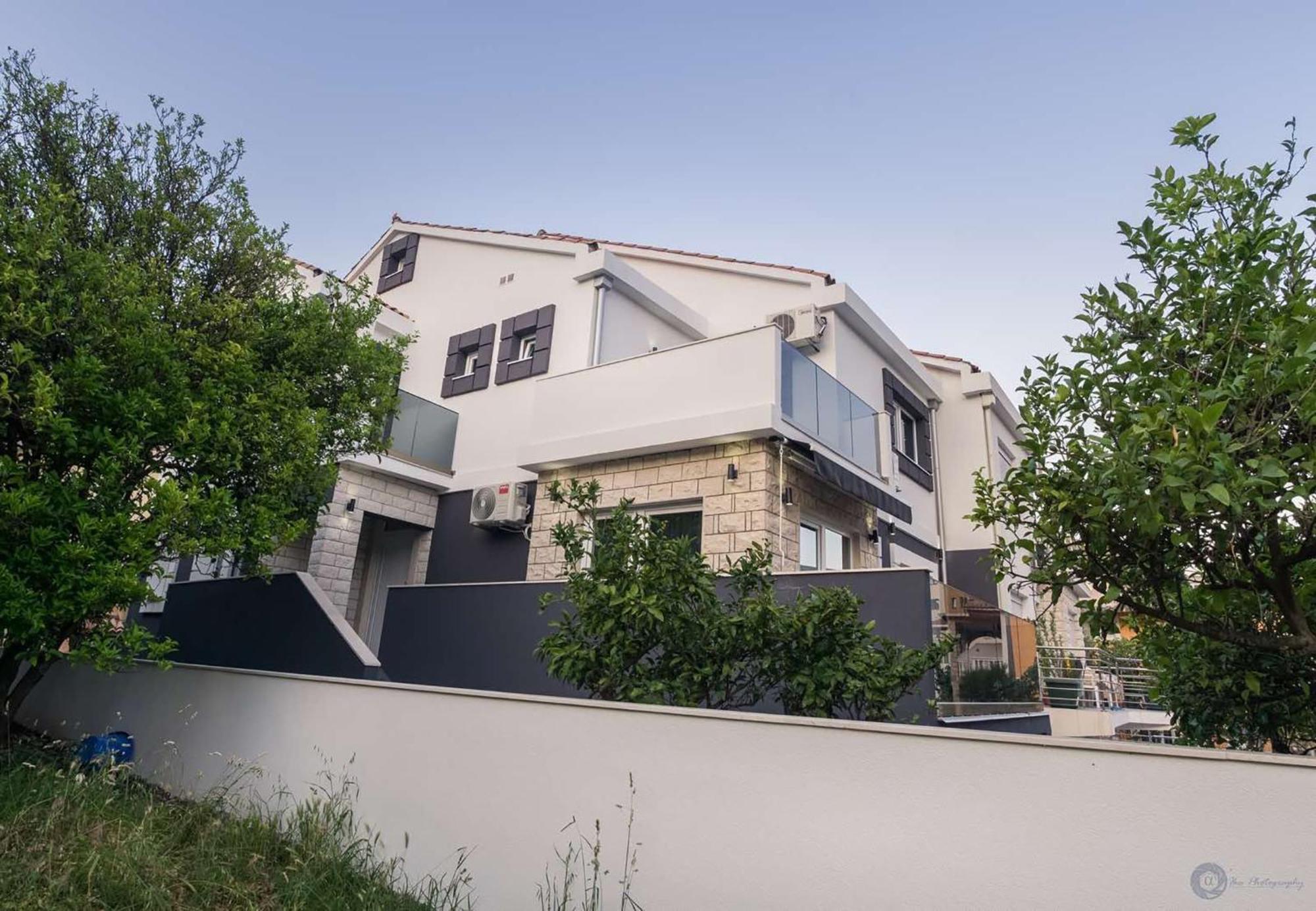 Basileus Apartments Budva Extérieur photo